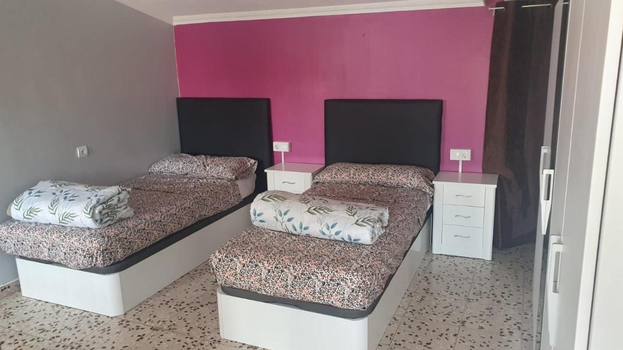 Apartamentos Atlas Terrassa V Eksteriør billede