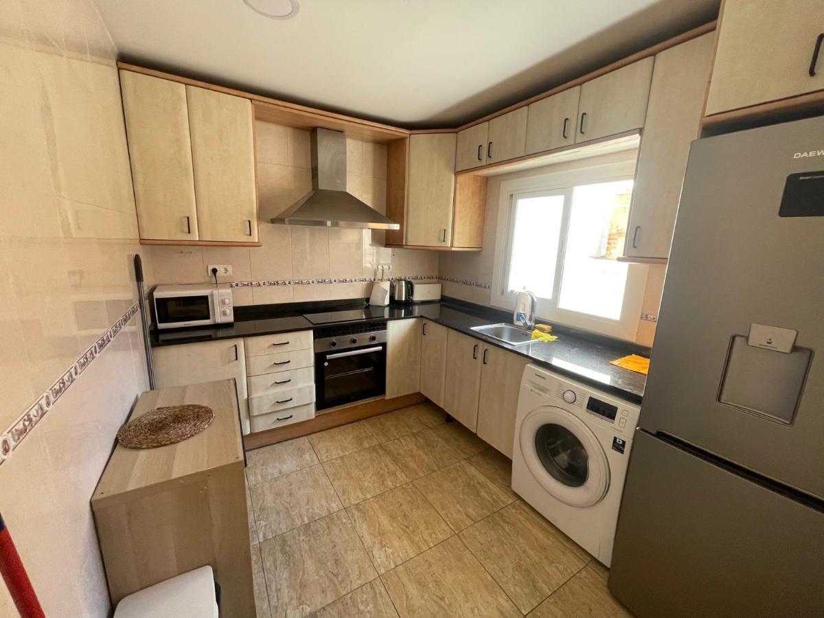 Apartamentos Atlas Terrassa V Eksteriør billede