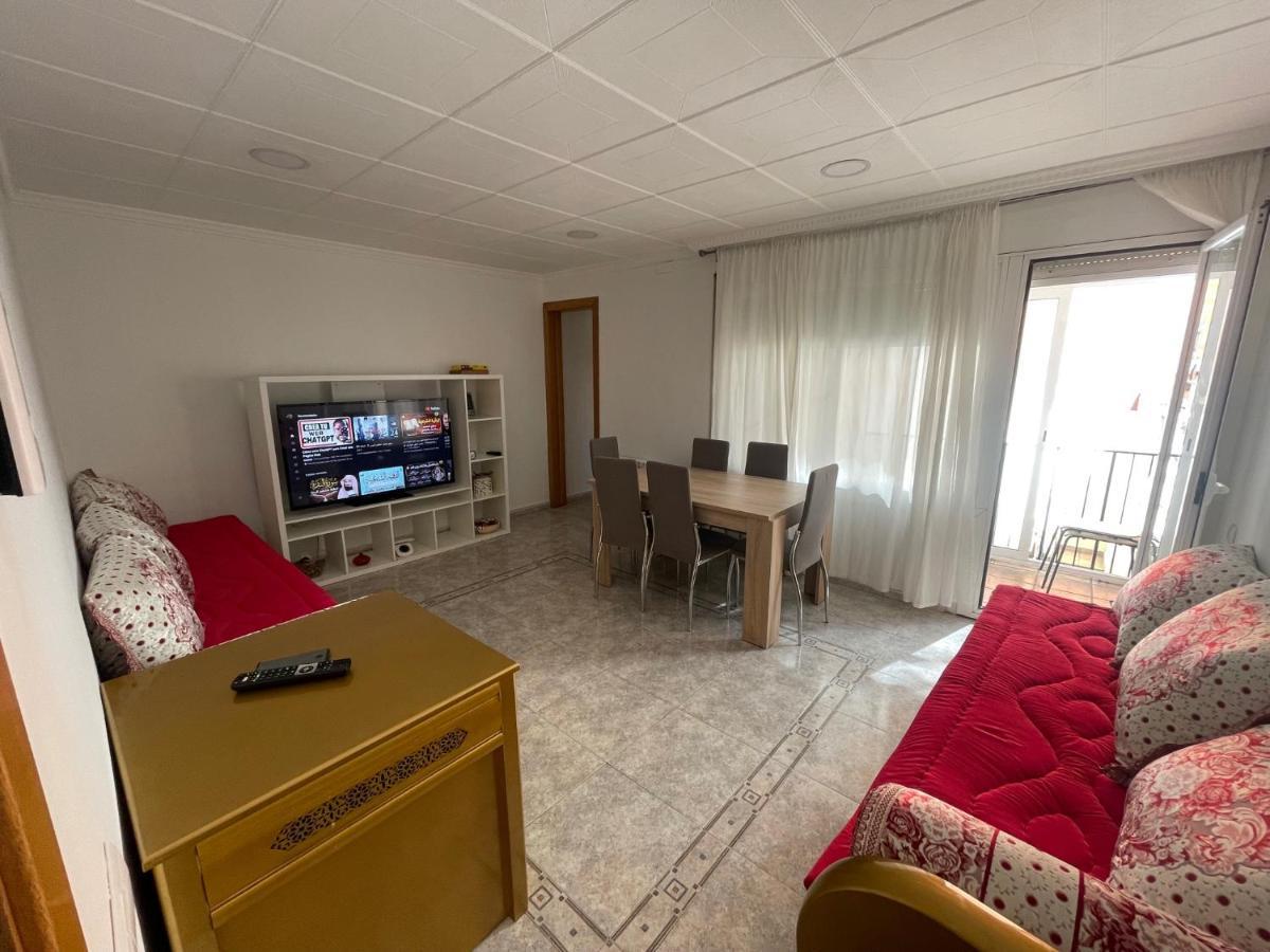 Apartamentos Atlas Terrassa V Eksteriør billede